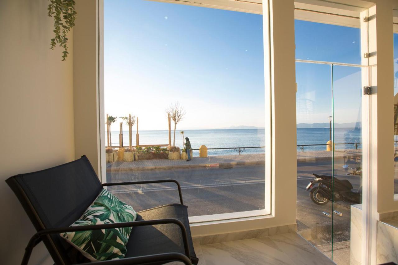 Sea Side Rooms Rhodes City Extérieur photo