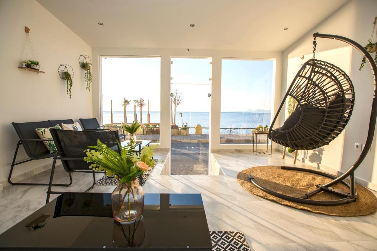 Sea Side Rooms Rhodes City Extérieur photo