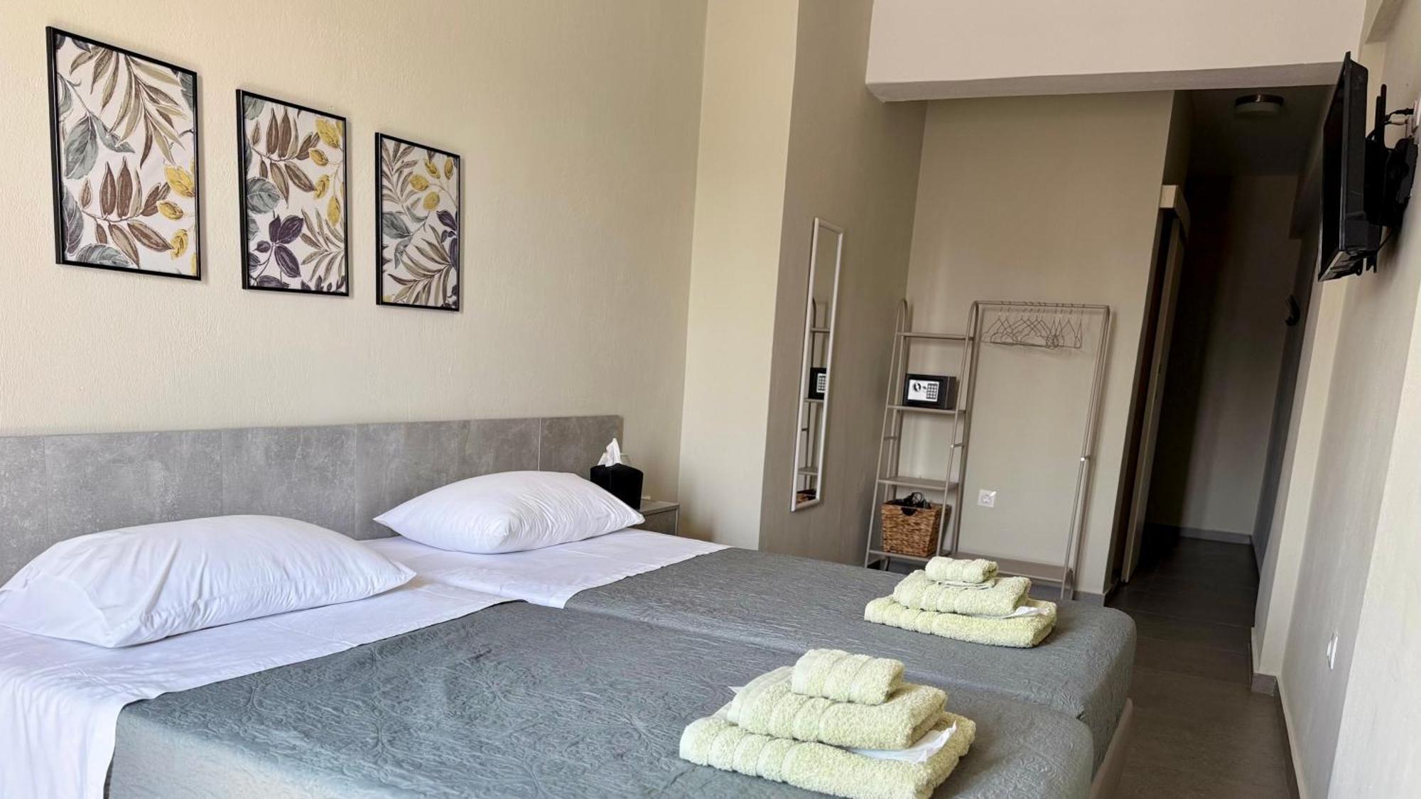 Sea Side Rooms Rhodes City Extérieur photo